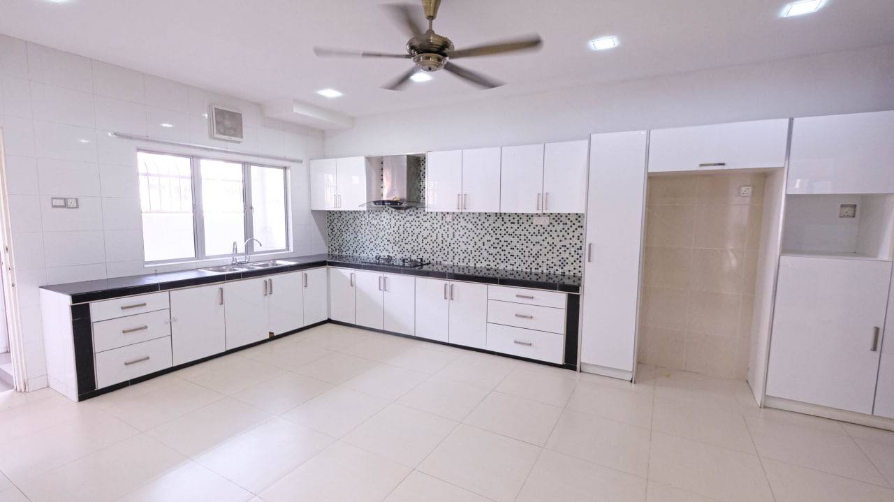 2 Storey Semi Detached Jalan M4, Taman Melawati - photo 7