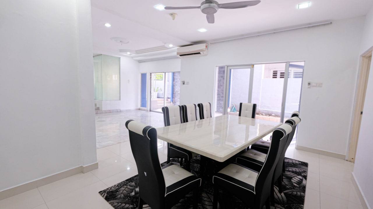 2 Storey Semi Detached Jalan M4, Taman Melawati - photo 9