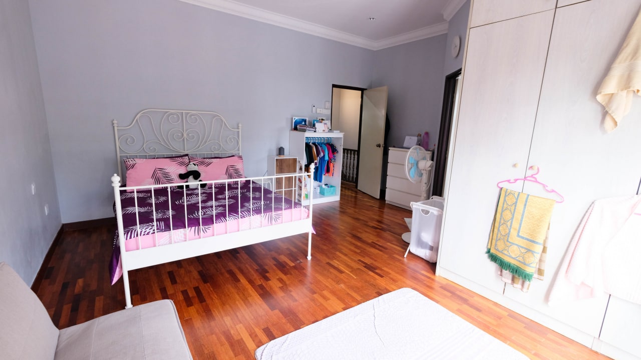 Double Storey Terrace, Jalan Nova U5 Subang Bestar - photo 10