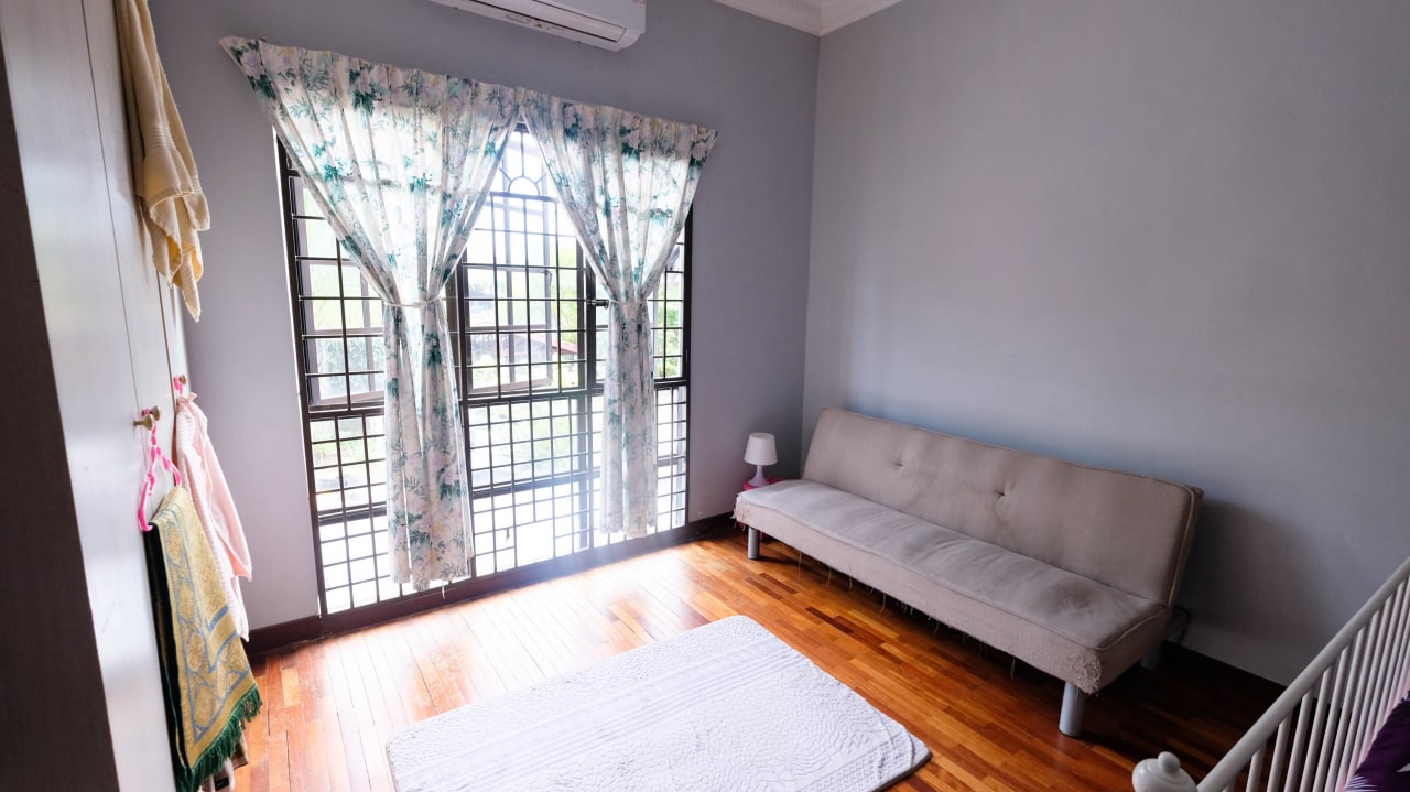 Double Storey Terrace, Jalan Nova U5 Subang Bestar - photo 13