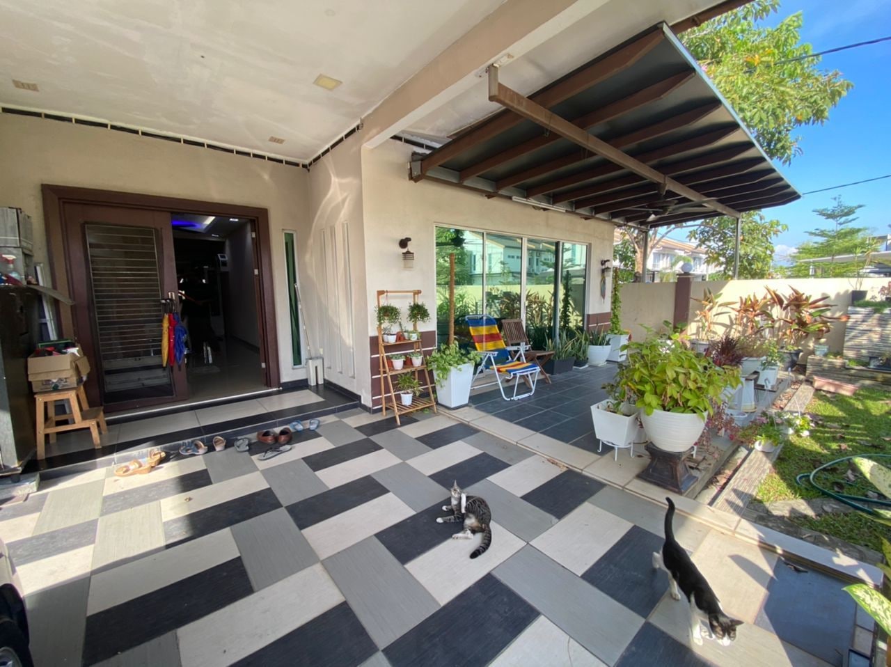CORNER, Single Sty House in Bandar Saujana Putra