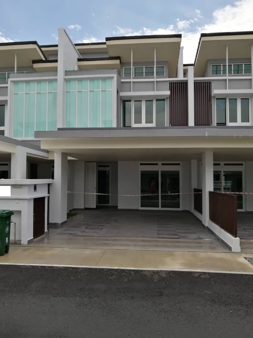 NEW Double Storey Terrace, Presint 12, Putrajaya - photo 1