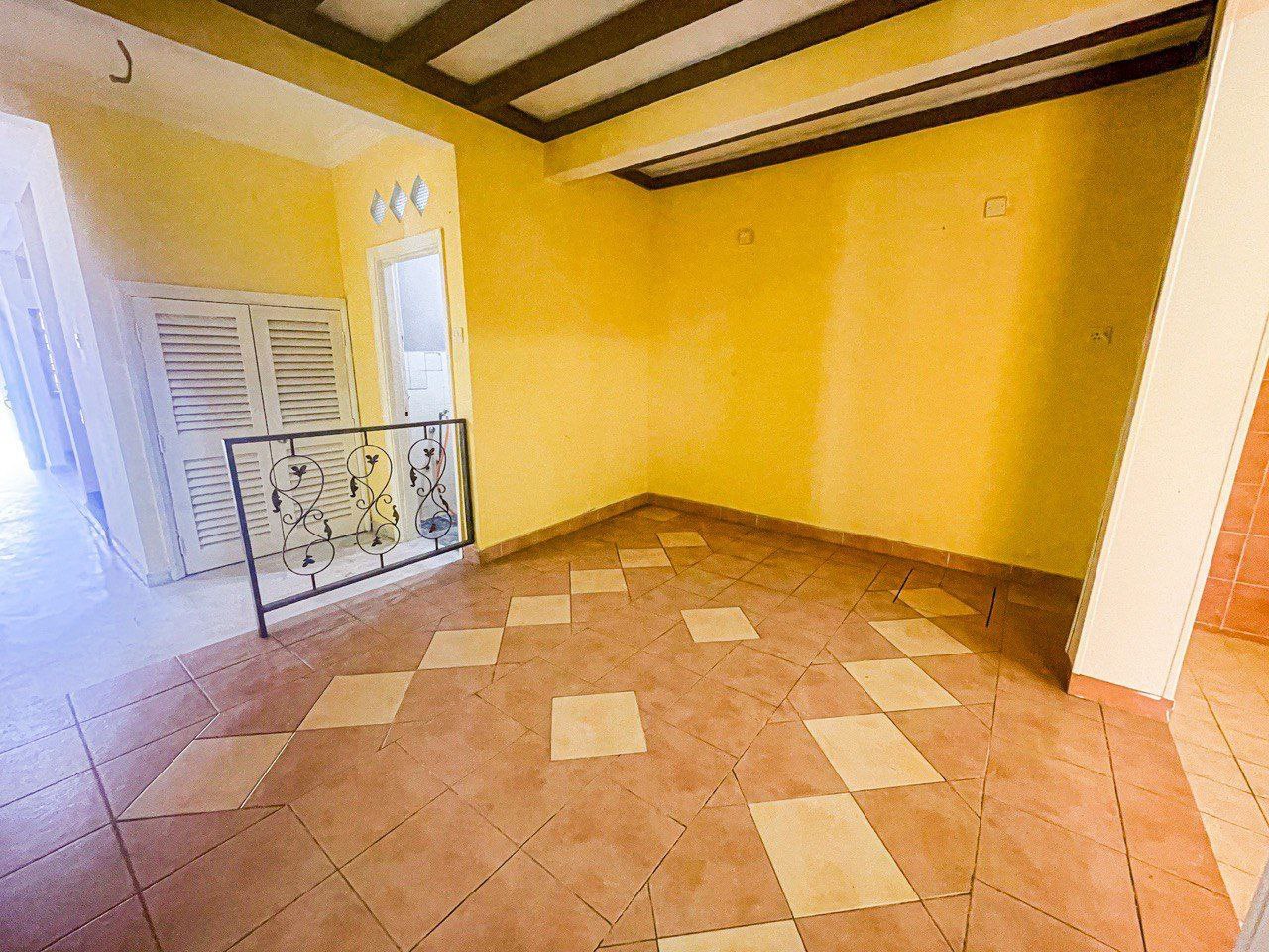 Renovated 2 Storey Bandar Tun Hussein Onn Cheras - photo 2