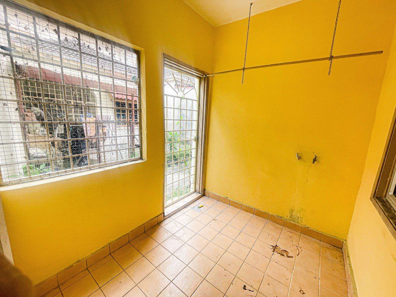 Renovated 2 Storey Bandar Tun Hussein Onn Cheras - photo 9