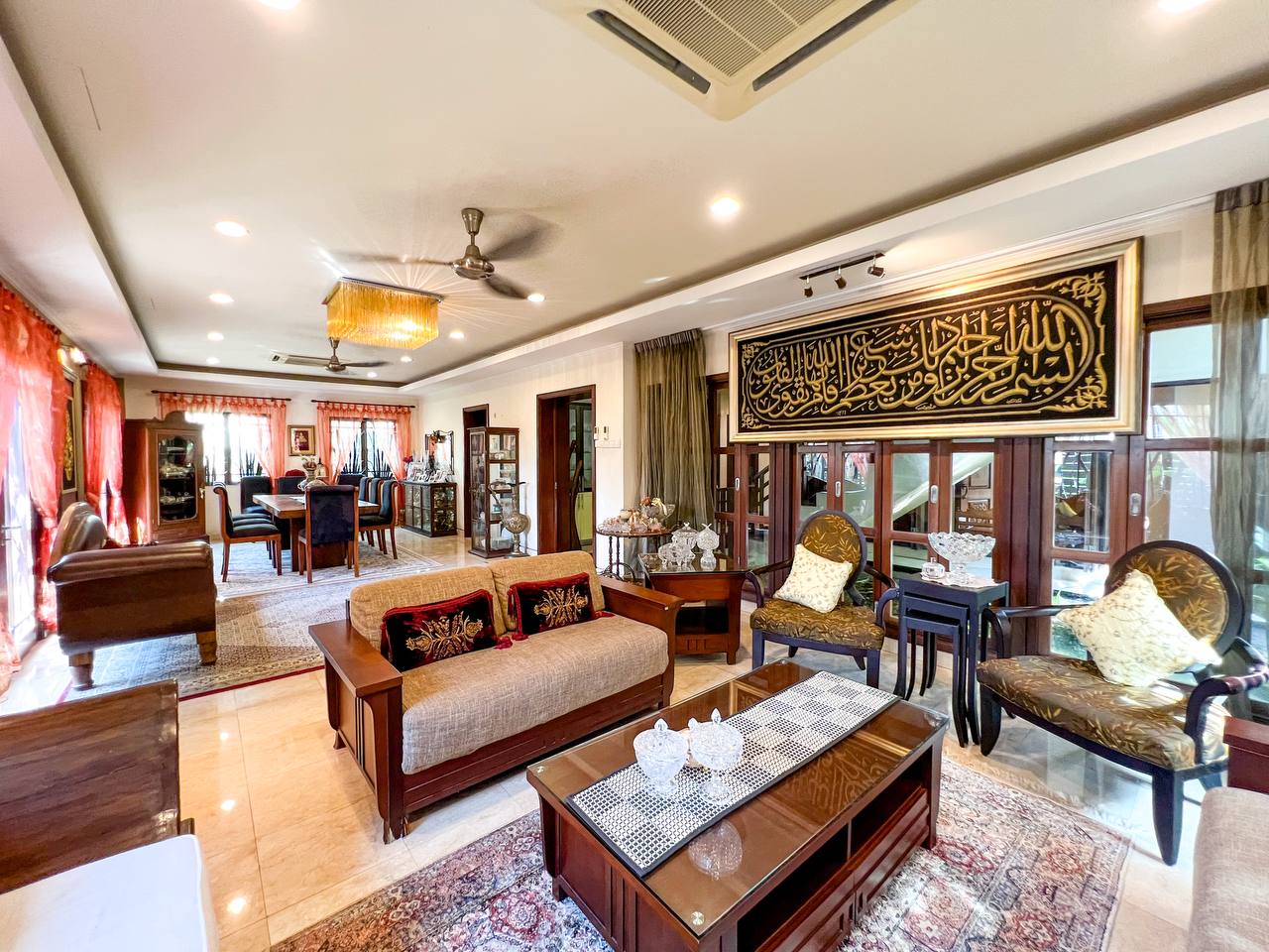 Spacious Bungalow SS12, 47500 Subang - photo 2