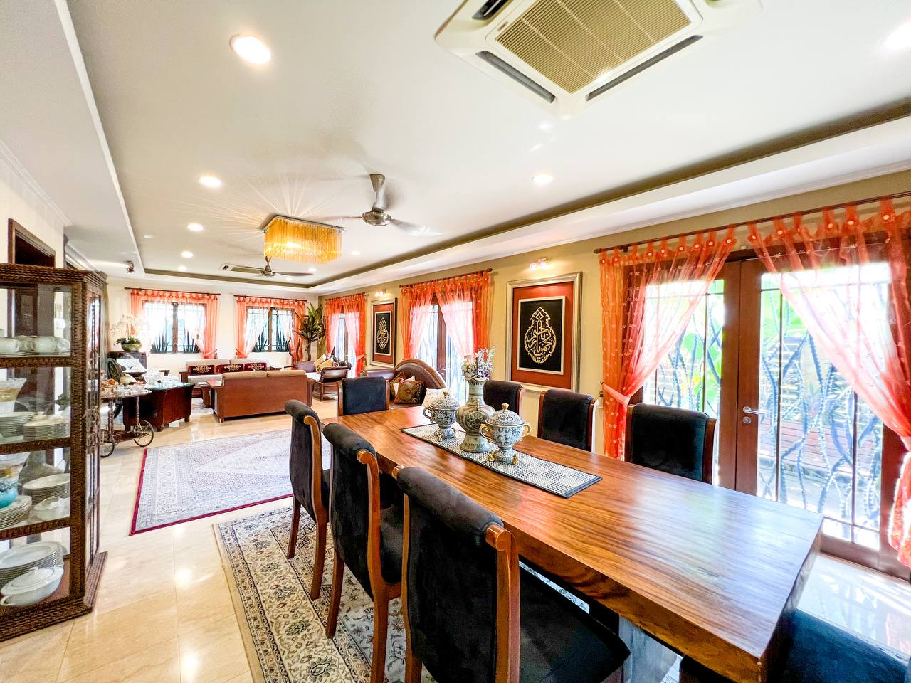 Spacious Bungalow SS12, 47500 Subang - photo 4
