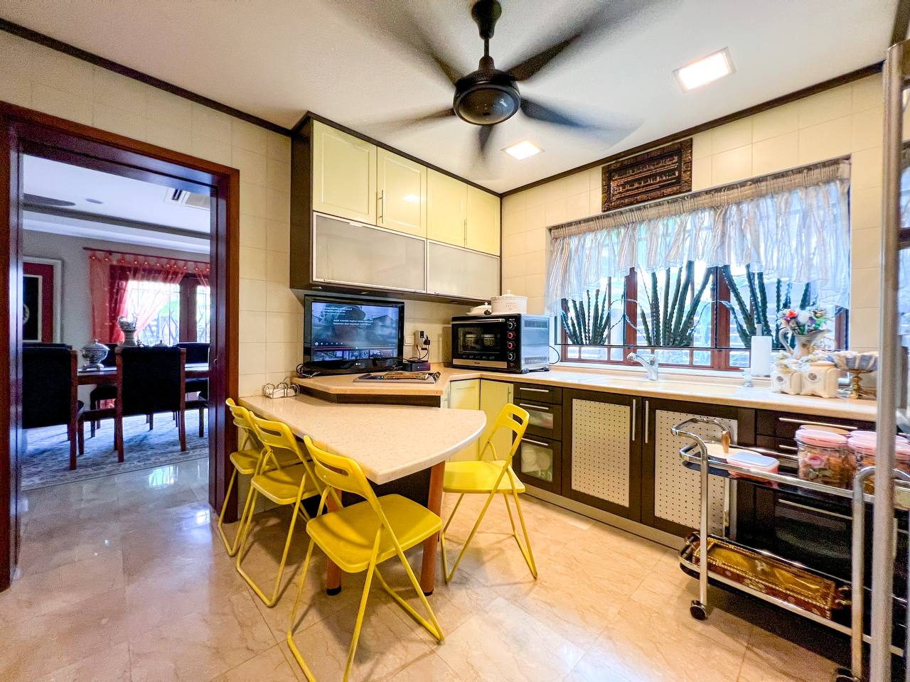Spacious Bungalow SS12, 47500 Subang - photo 7