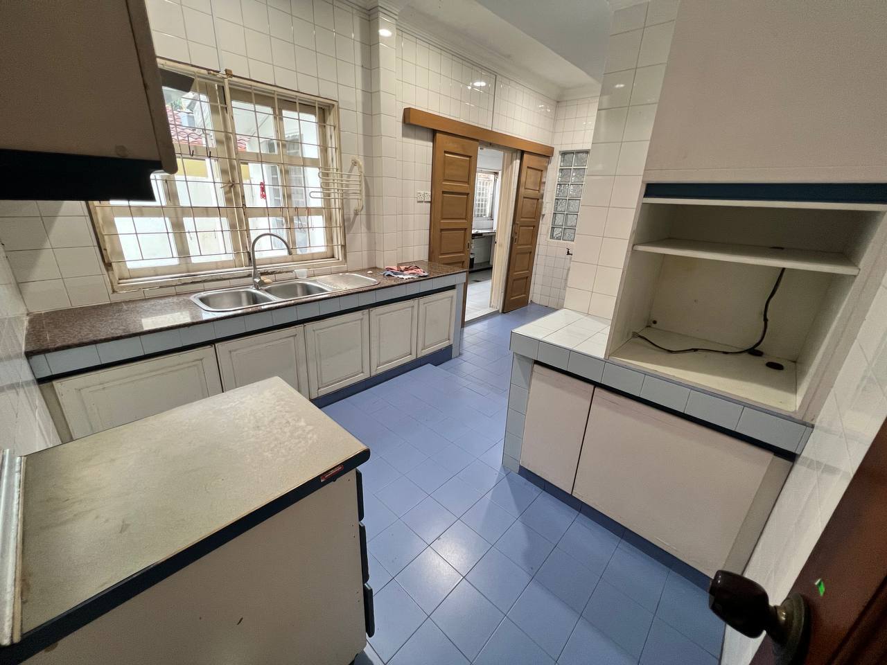 2 STY BUNGALOW, SS3 KELANA JAYA, PETALING JAYA - photo 7