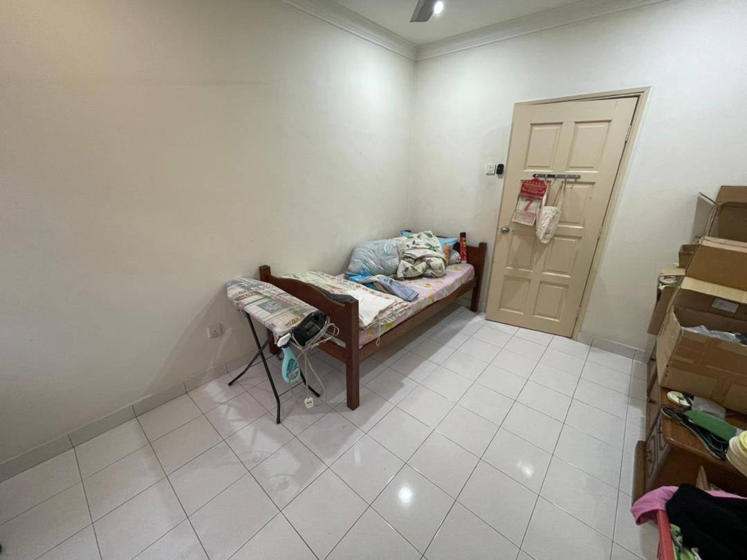 2,5 Sty Terrace Tmn Bukit Serdang, Seri Kembangan - photo 6