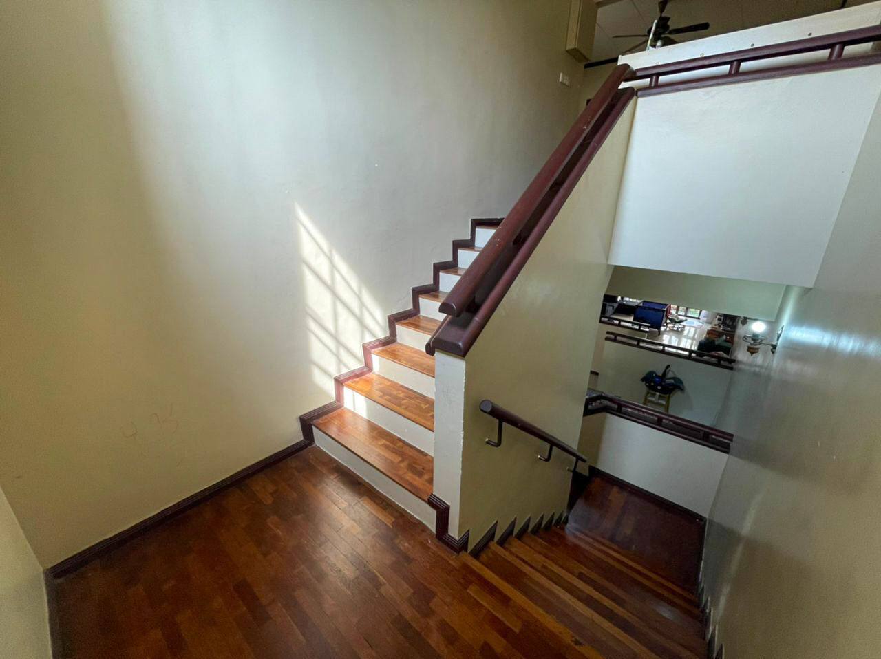 Cantik 2 Sty, Seksyen U8 Bukit Jelutong Shah Alam - photo 11