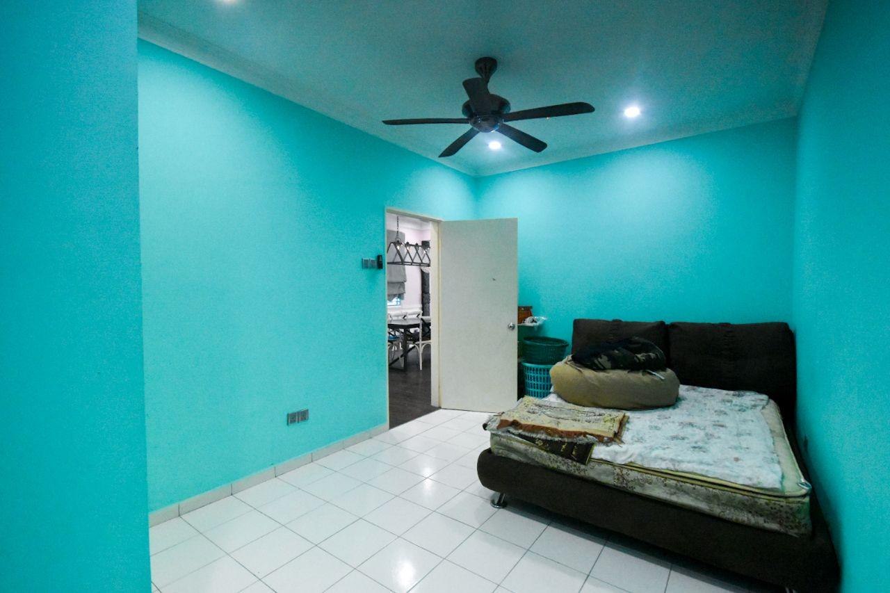 END LOT 5Rooms 2 Sty Teres SURIA RESIDENCE SG LONG - photo 9