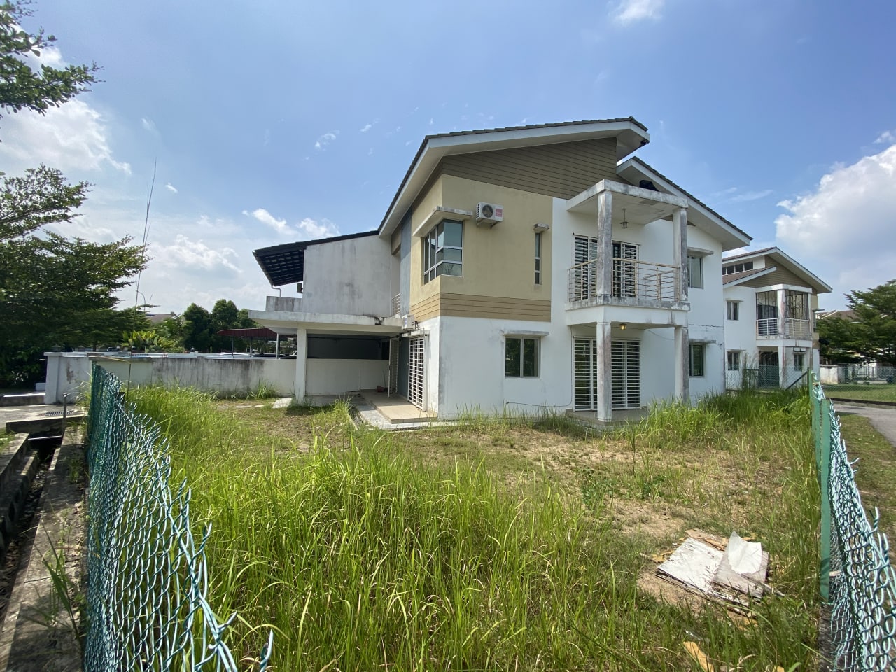 Enstek, Bandar Enstek Negeri Sembilan