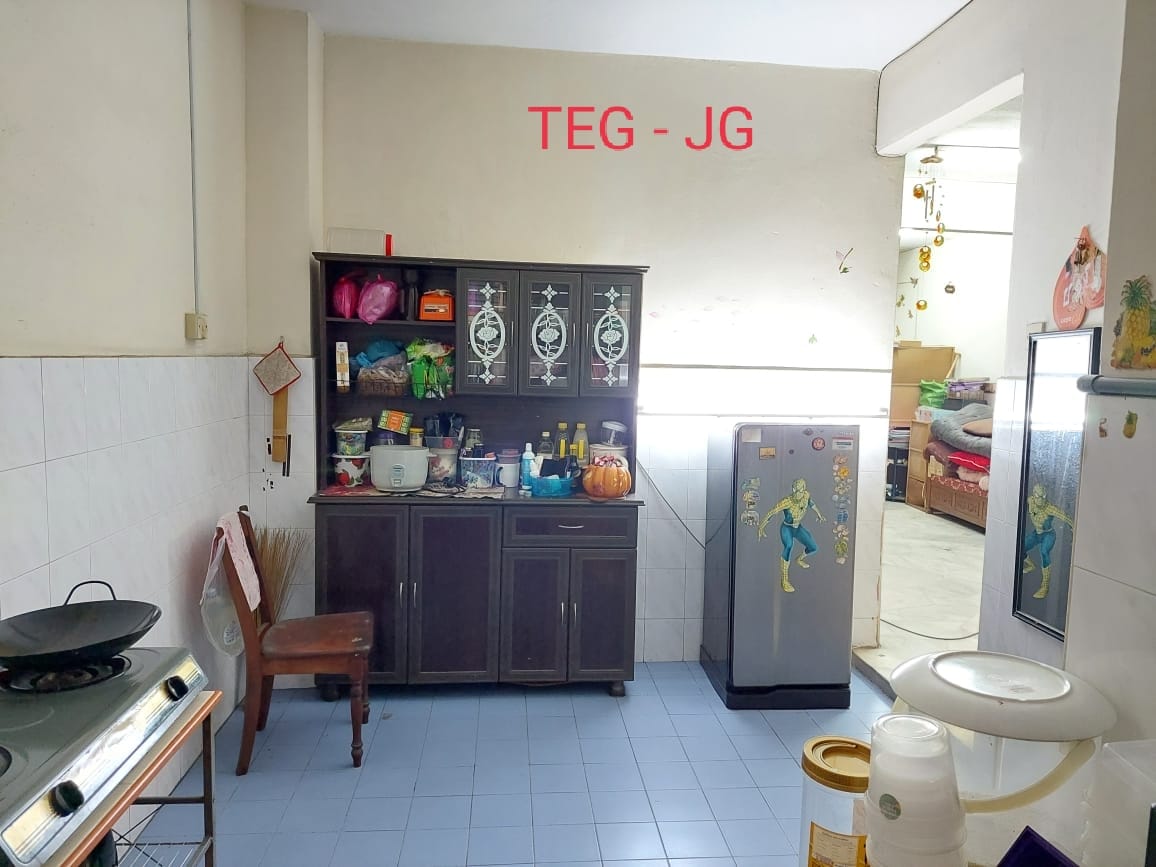 Sentosa Mohd Tahir Klang 2Sty 20x75 RM550000 - photo 5