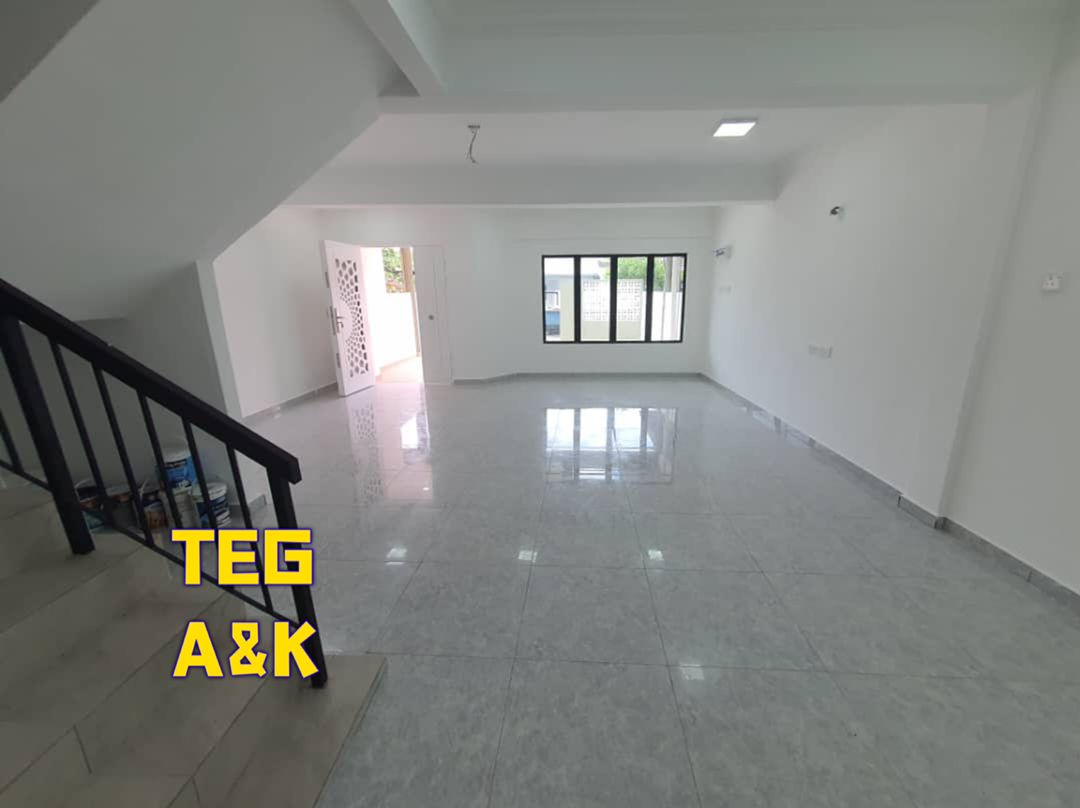 Sentosa Klang 2Sty 20x60 RM490000 - photo 1