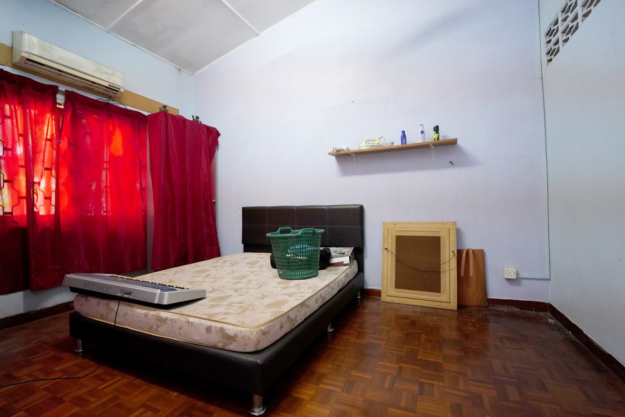Eng Ann Berkeley Klang 1Sty 1500sf Rm380k - photo 2