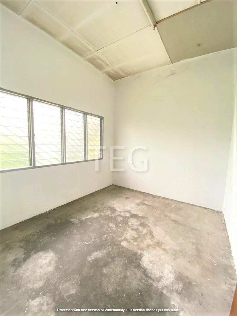 Pekan Meru Klang 1Sty 23x70 RM350k - photo 2