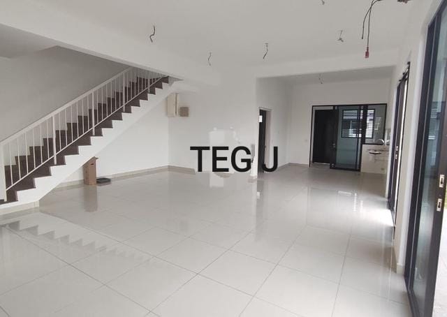 Bukit Raja Klang 2Sty Corner 5382sf RM1500k - photo 5