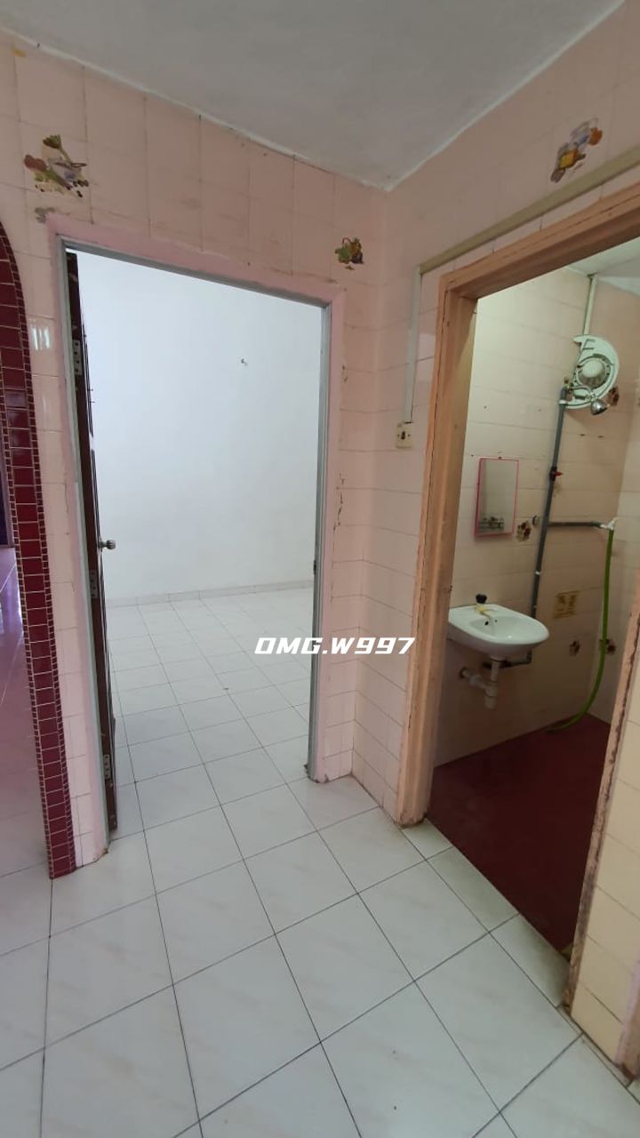 Kapar Batu 4 Klang 1Sty 18x55 RM325k - photo 5