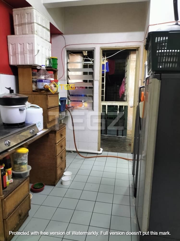 Bukit Tinggi Shop Apartment Klang 818sf 200k tez - photo 3