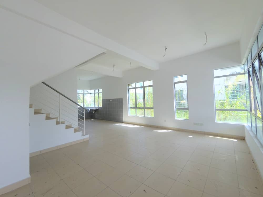 END LOT 2 Storey Pines Hillpark Puncak Alam - photo 3