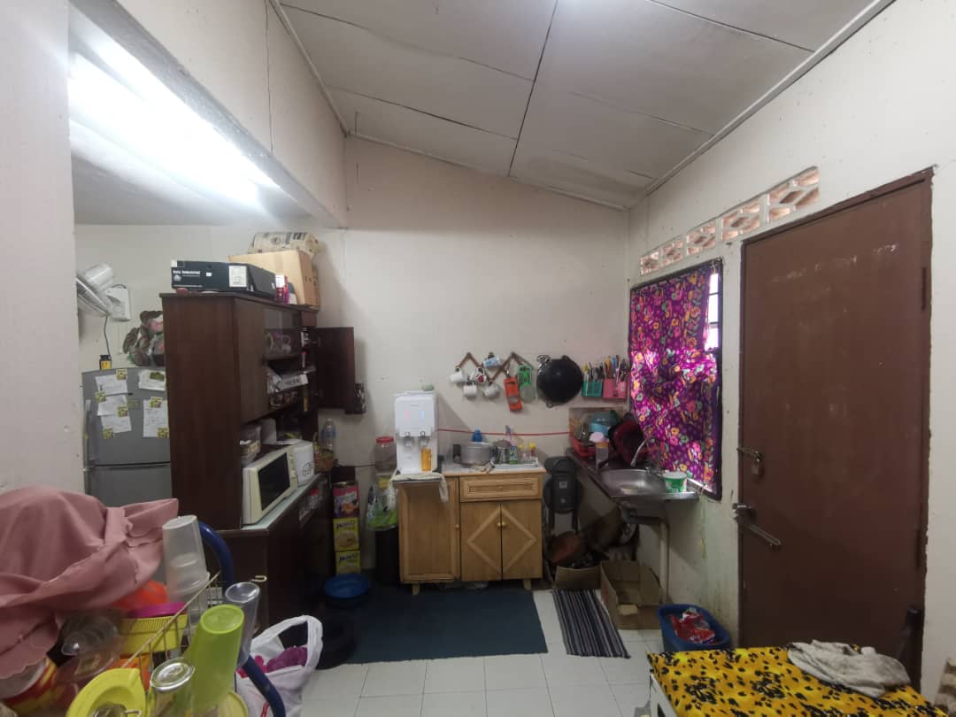 2 Storey Bandar Tasik Puteri Rawang KITCHEN EXTEND - photo 2