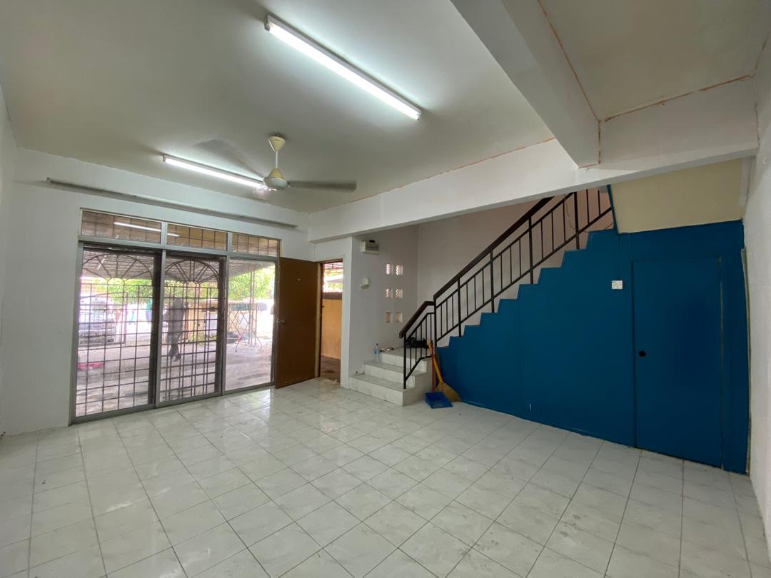 2 Storey Taman Desa Mas Rawang - photo 12