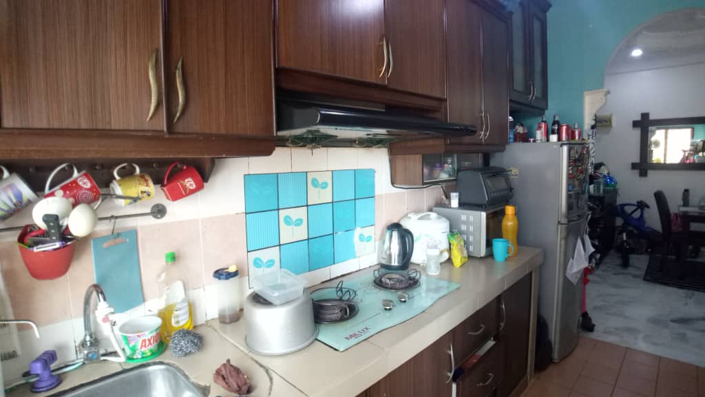 Apartment Lili Saujana Utama Sg Buloh - photo 2