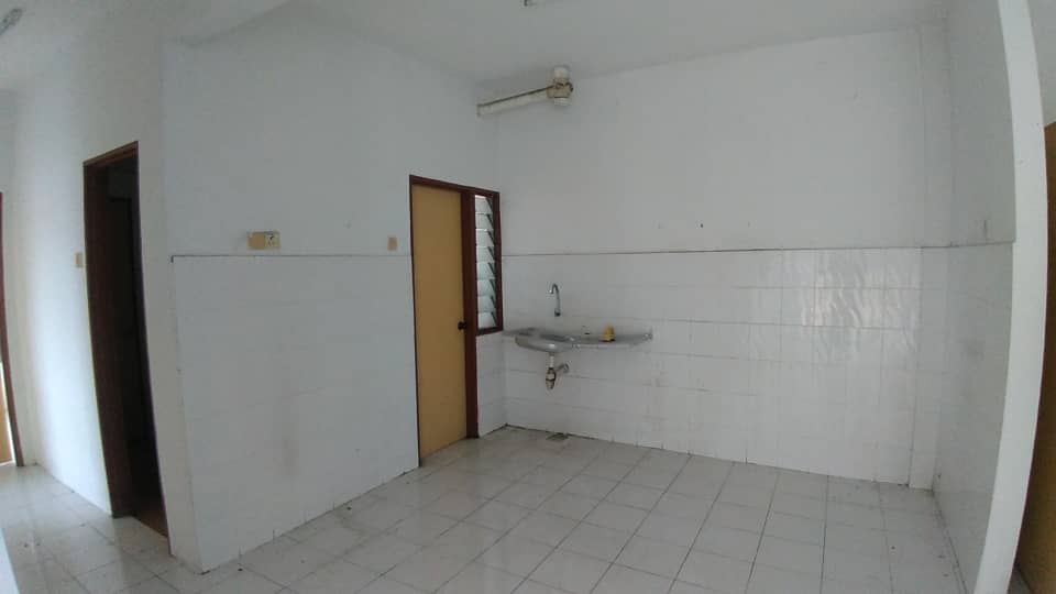 Apartment Danau Sutera Bandar Baru Kundang Rawang - photo 4