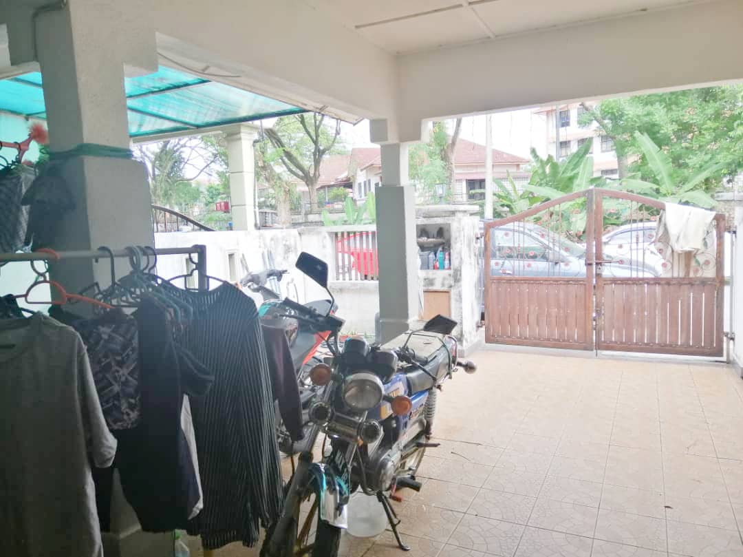 2 Storey Jalan Seri Pagi Saujana Utama for sale - photo 2