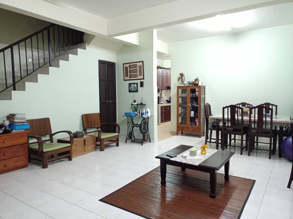 2 Storey Seri Pristana Saujana Utama OPEN PARKING