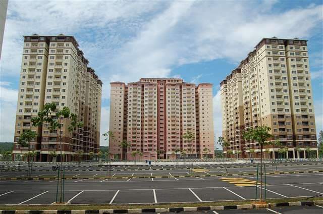 Apartment Laguna Biru Rawang