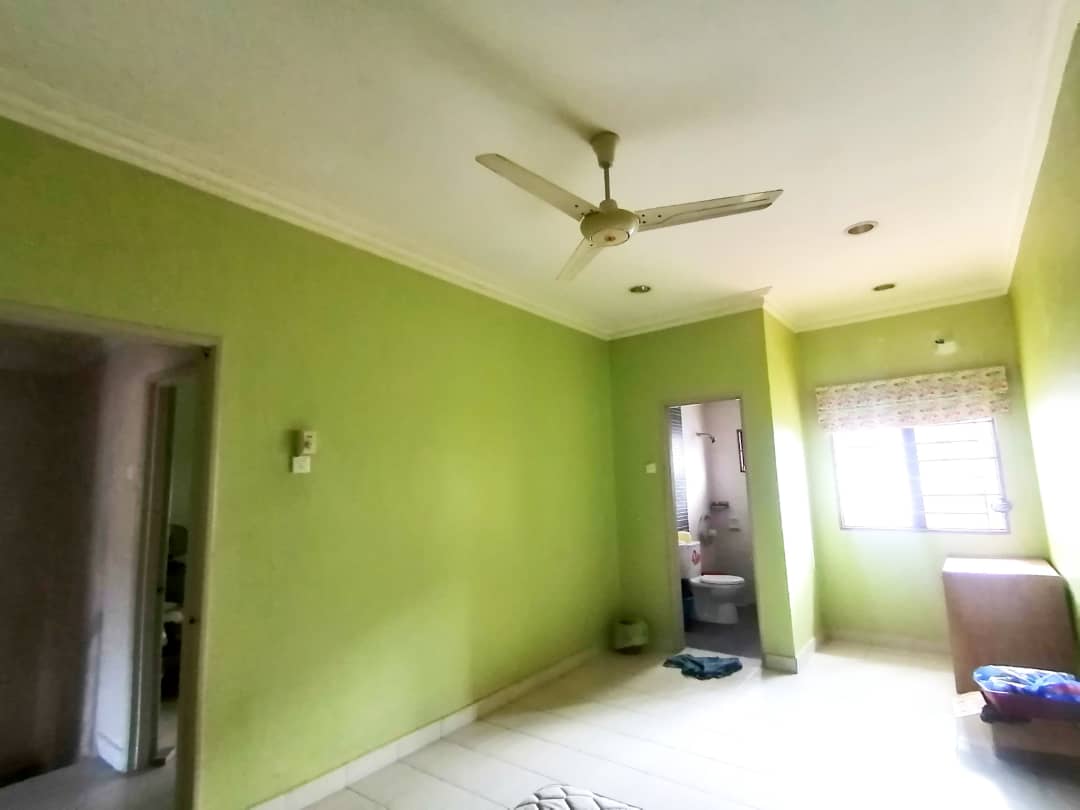2 Storey END LOT Fasa 3 Puncak Alam RENOVATED - photo 9