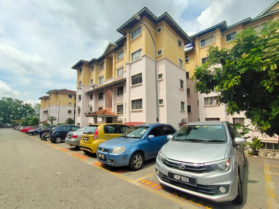 Aparment Juwita Puncak Alam - photo 1