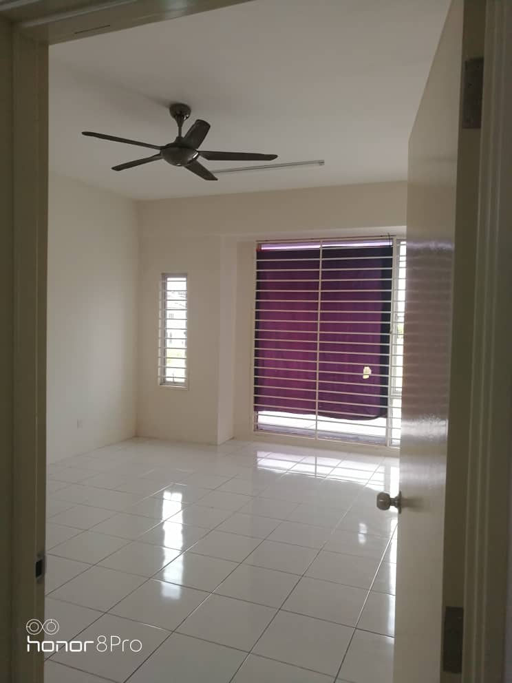 2 Storey Alam Sutera Puncak Alam - photo 2