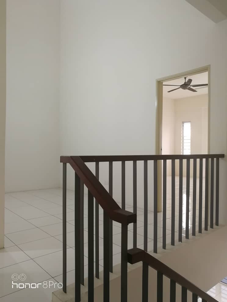 2 Storey Alam Sutera Puncak Alam - photo 4