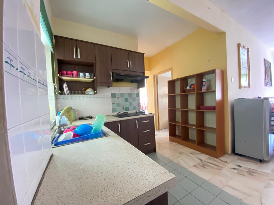 Apartment Dewi Puncak Alam FULLY FURNISH LEVEL 1 - photo 2