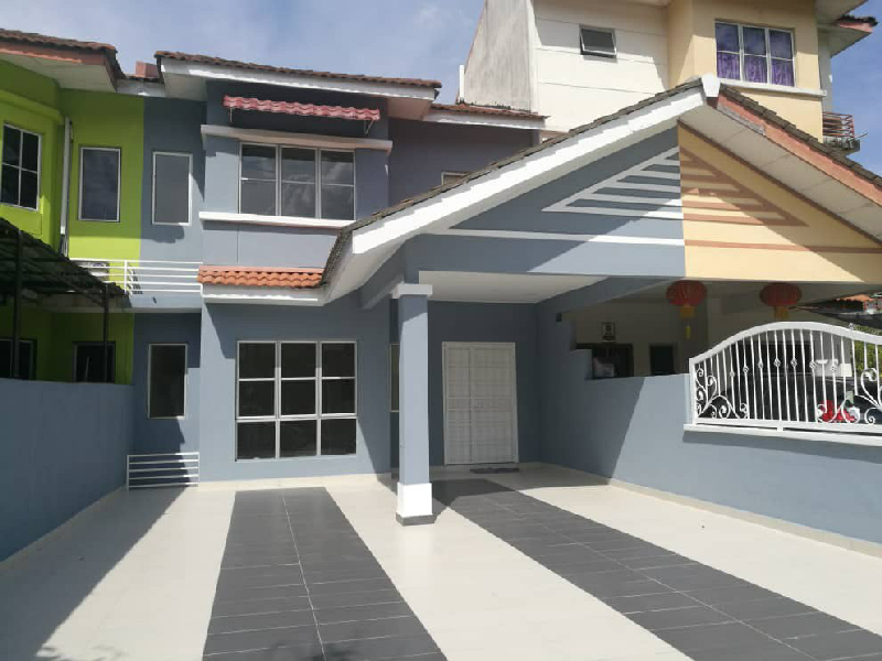 Double Storey Terrace House, Taman Aman Putra, Puchong.