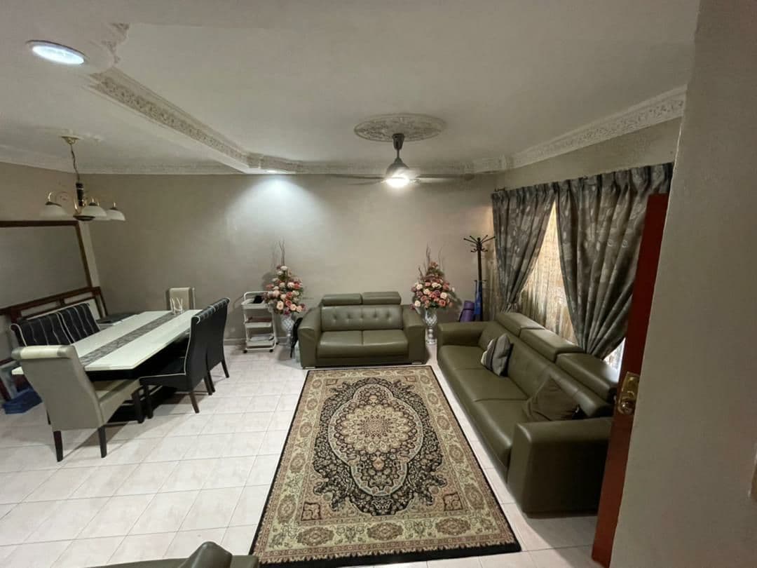 DOUBLE STOREY TAMAN RAWANG PERDANA
