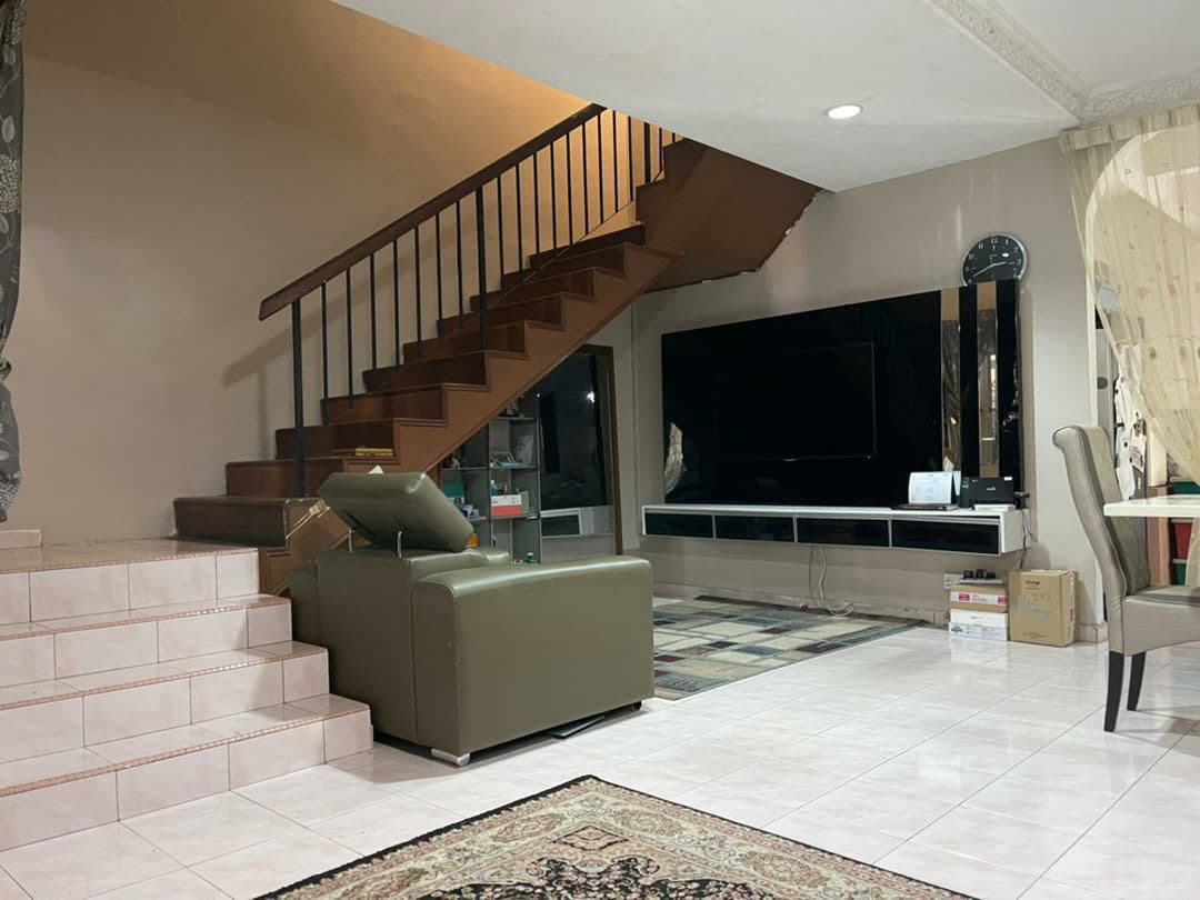 DOUBLE STOREY TAMAN RAWANG PERDANA - photo 2