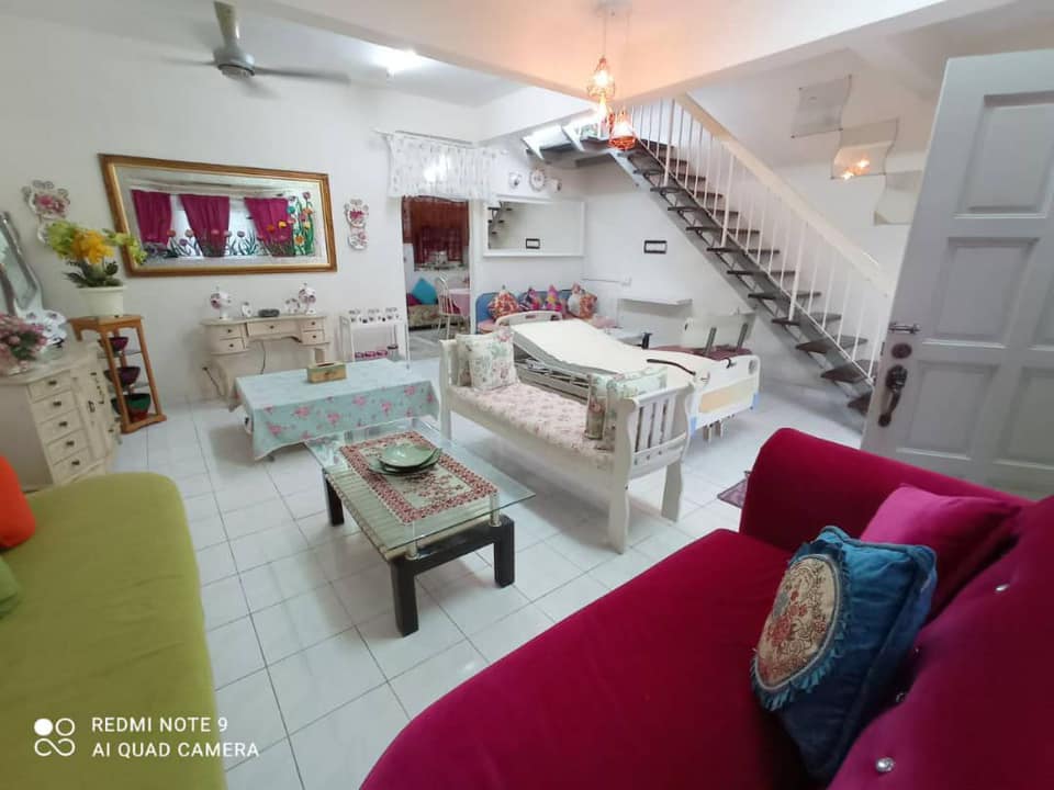 DOUBLE STOREY TERRACE TAMAN KASIH SUNGAI SEKAMAT - photo 2