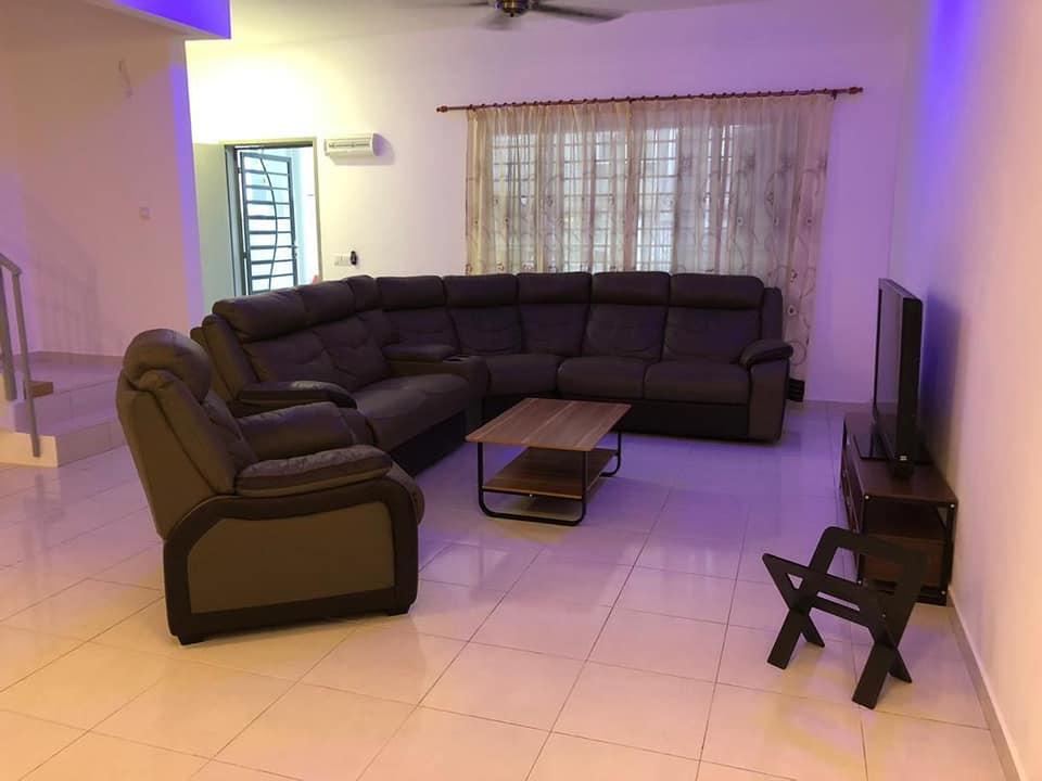 DOUBLE STOREY AT LAMAN HARIS, ECO GRANDEUR