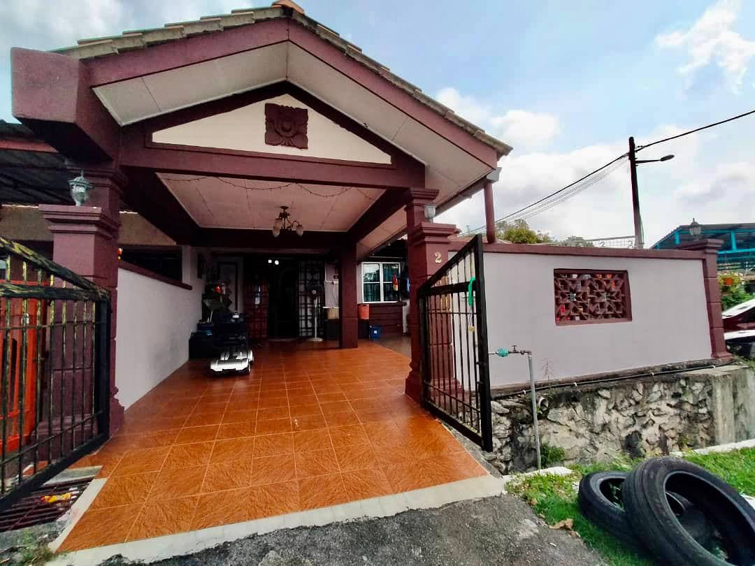 Single Storey Corner Lot , Bandar Bukit Mahkota - photo 1
