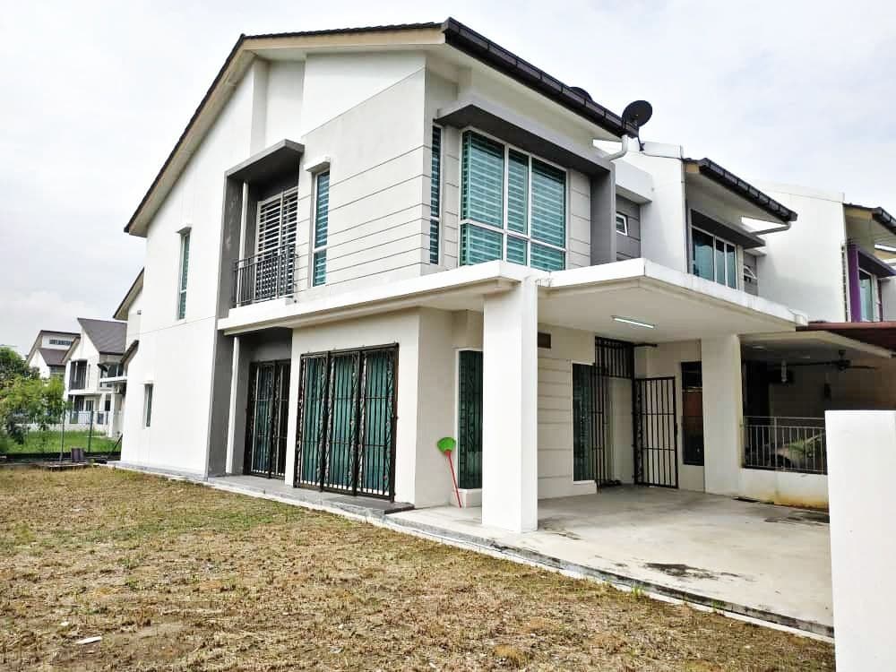 BANDAR SAUJANA PUTRA SP 1 DOUBLE STOREY END LOT