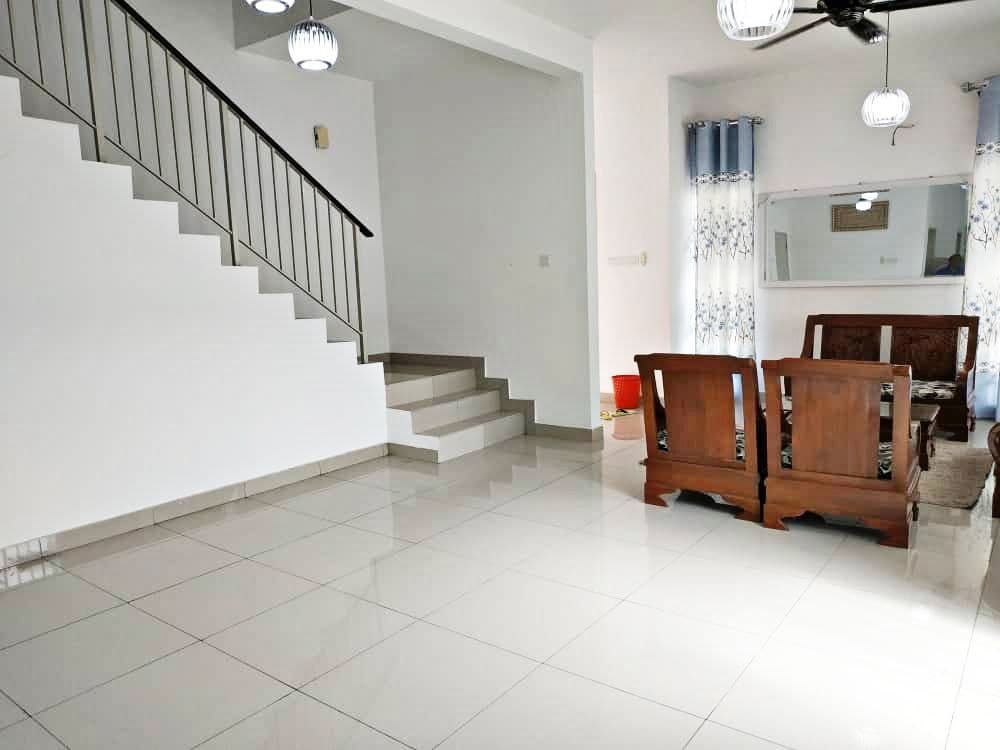 BANDAR SAUJANA PUTRA SP 1 DOUBLE STOREY END LOT - photo 3