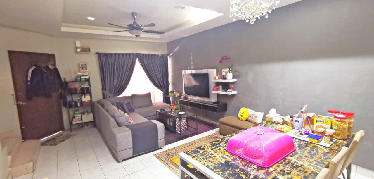 NEAR SURAU Double Storey Bandar Putera KLANG - photo 2