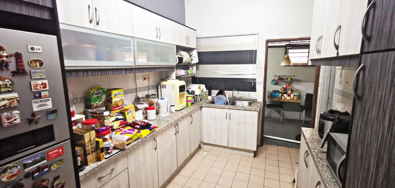NEAR SURAU Double Storey Bandar Putera KLANG - photo 3