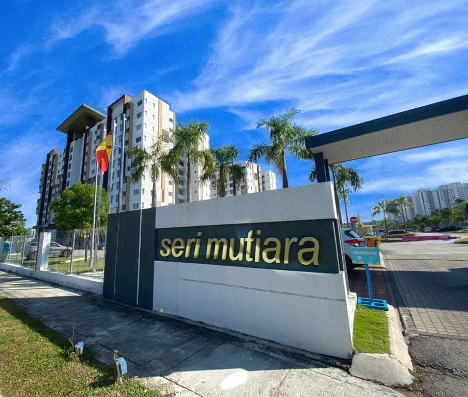 CORNER UNIT Seri Mutiara Apartment Setia Alam