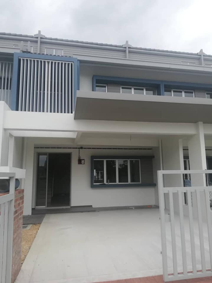 Double storey Greenwoods Salak Perdana, Sepang