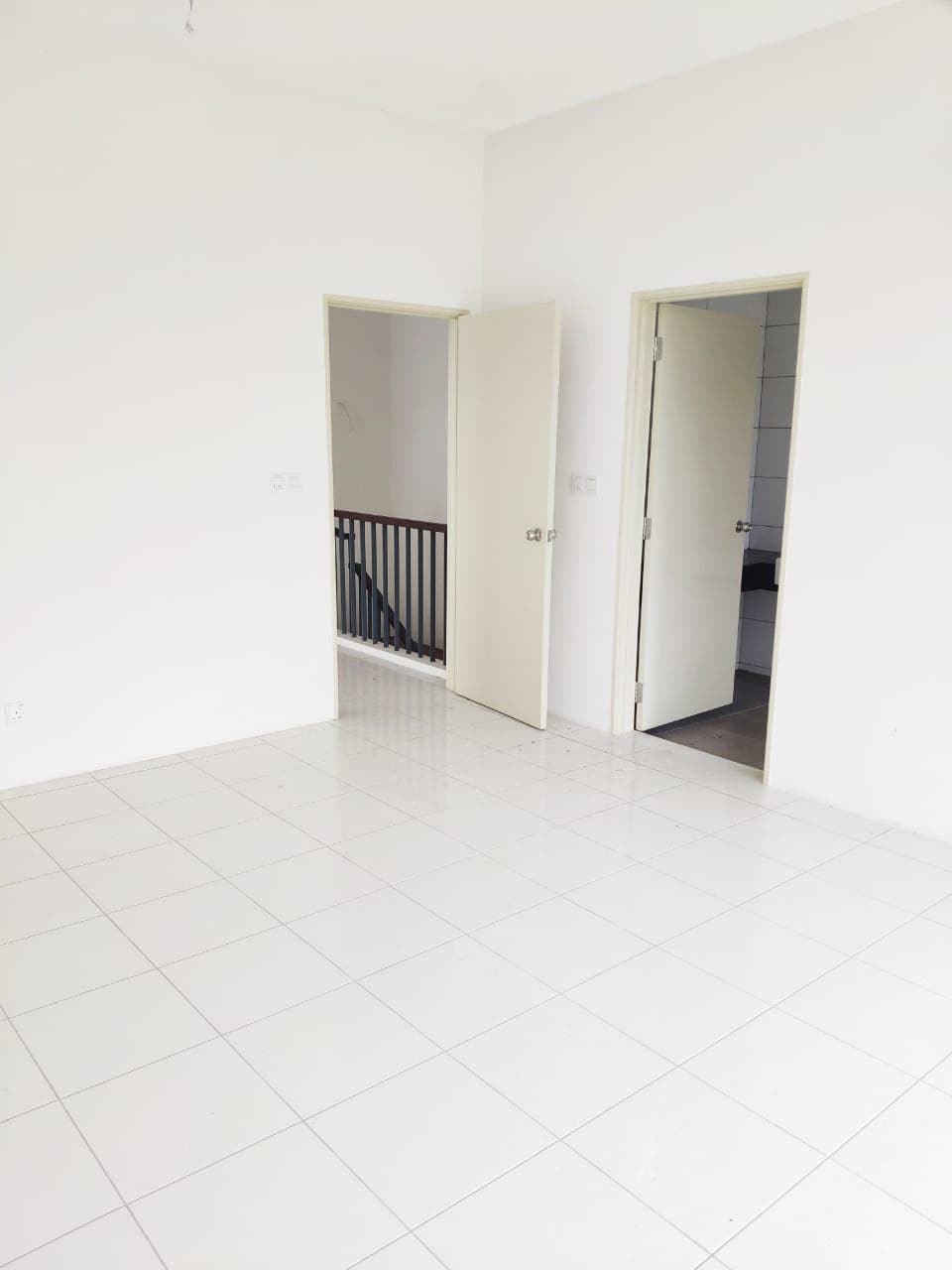 END LOT AQUILA TAMAN ALAM SUTERA, PUNCAK ALAM - photo 2