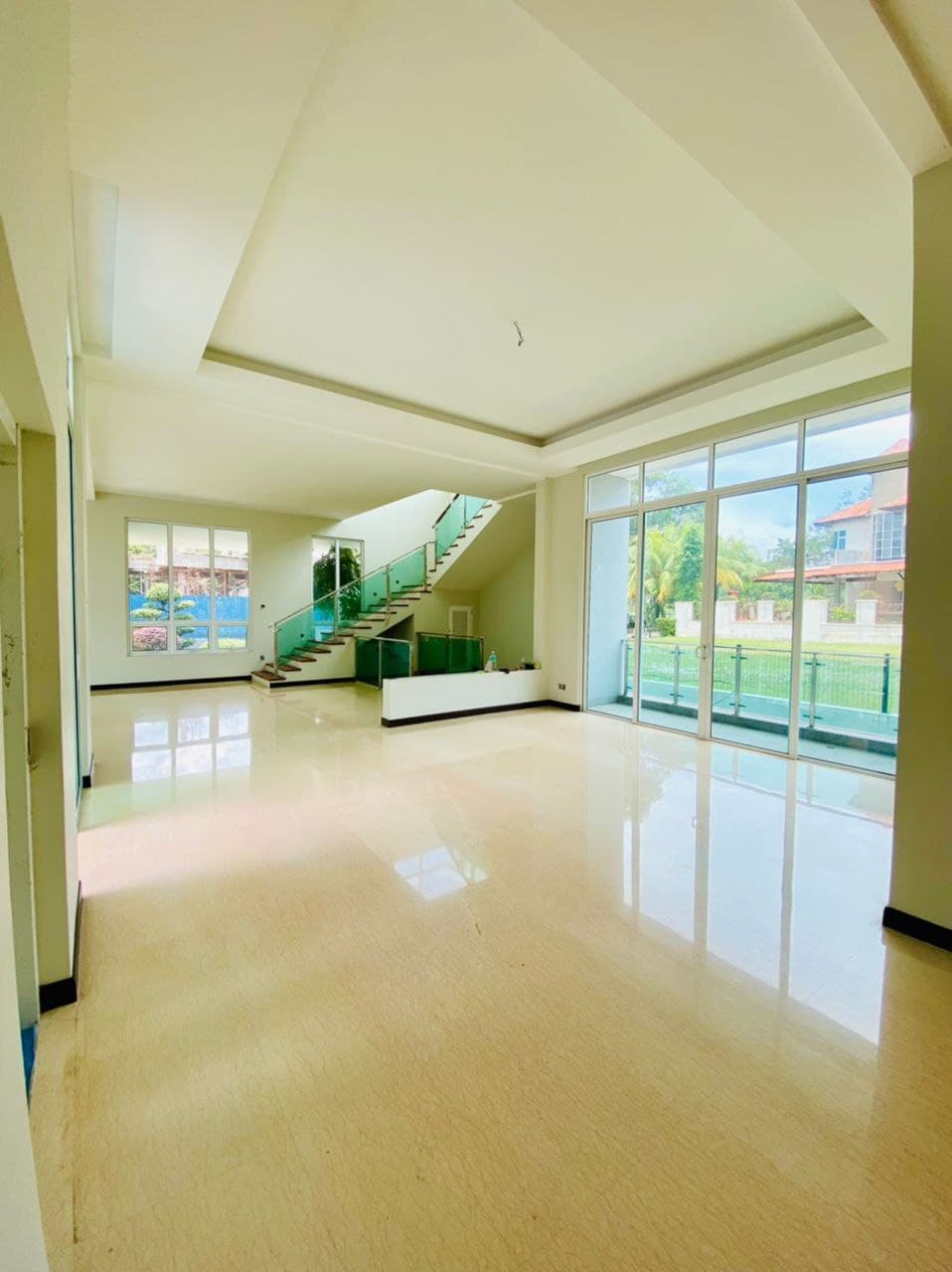 BUKIT JELUTONG LUXURIES BUNGALOW - photo 2